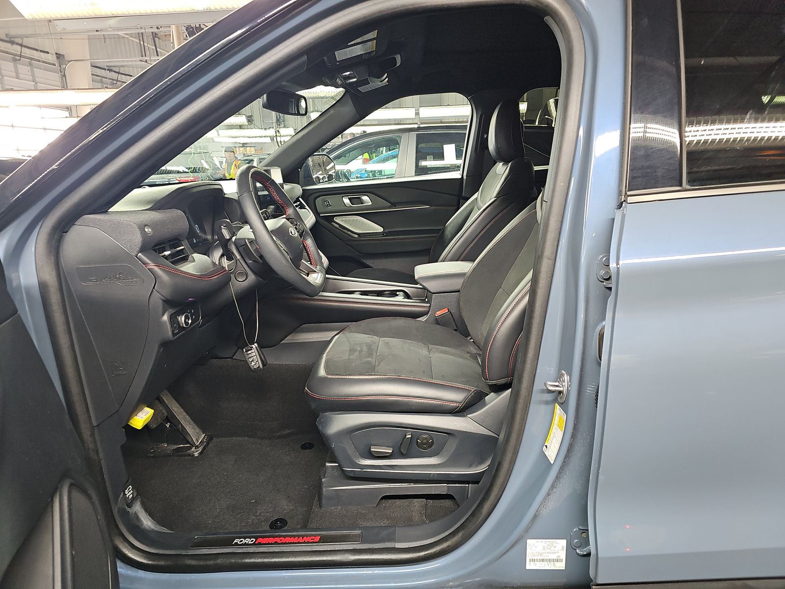 2025 Ford Explorer ST AWD