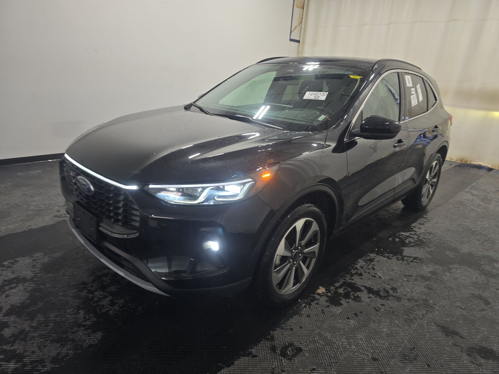 2025 Ford Escape Platinum AWD