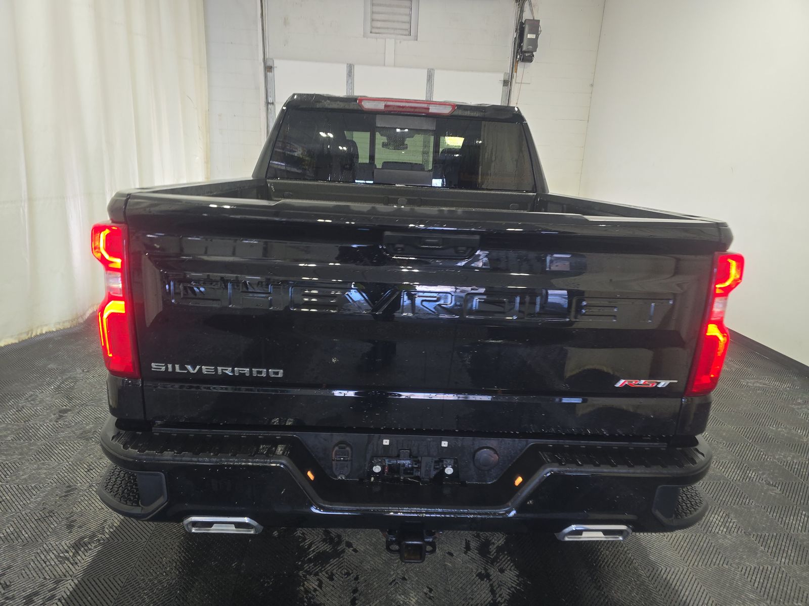 2025 Chevrolet Silverado 1500 RST AWD