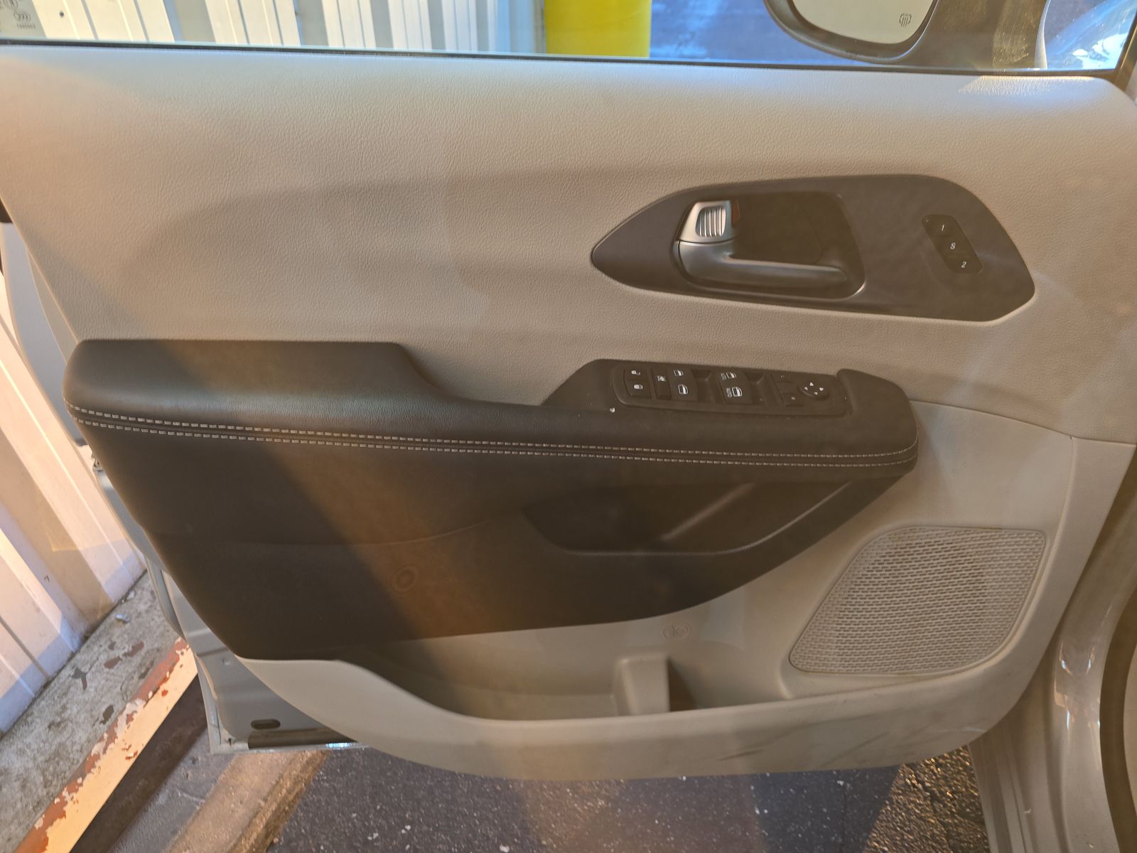 2023 Chrysler Pacifica Touring L FWD