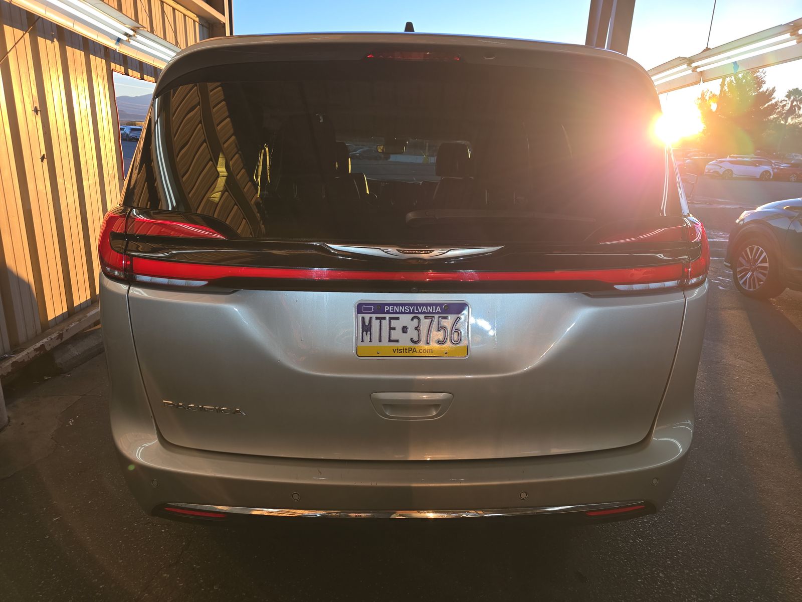 2023 Chrysler Pacifica Touring L FWD