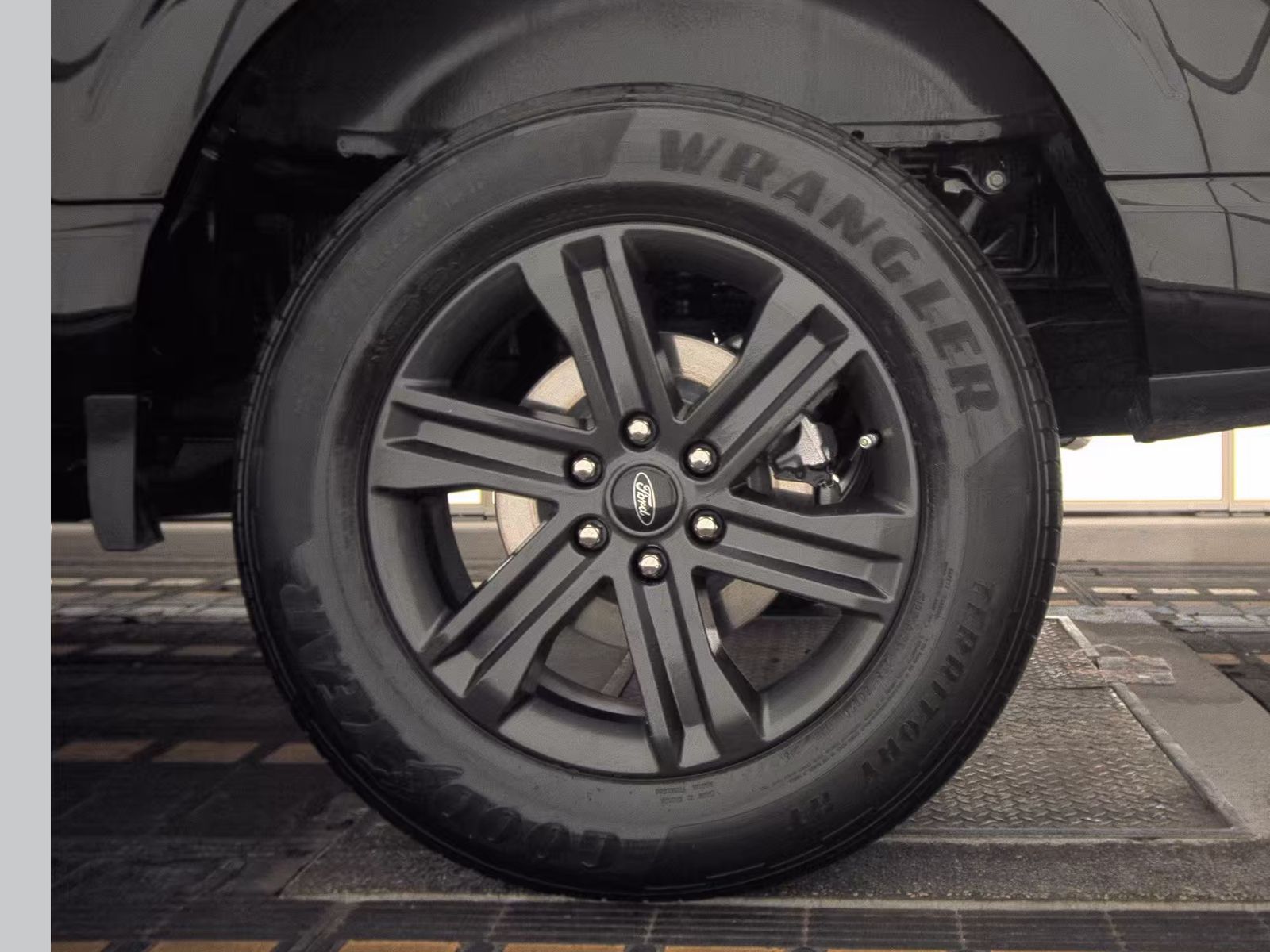 2023 Ford F-150 XLT FWD