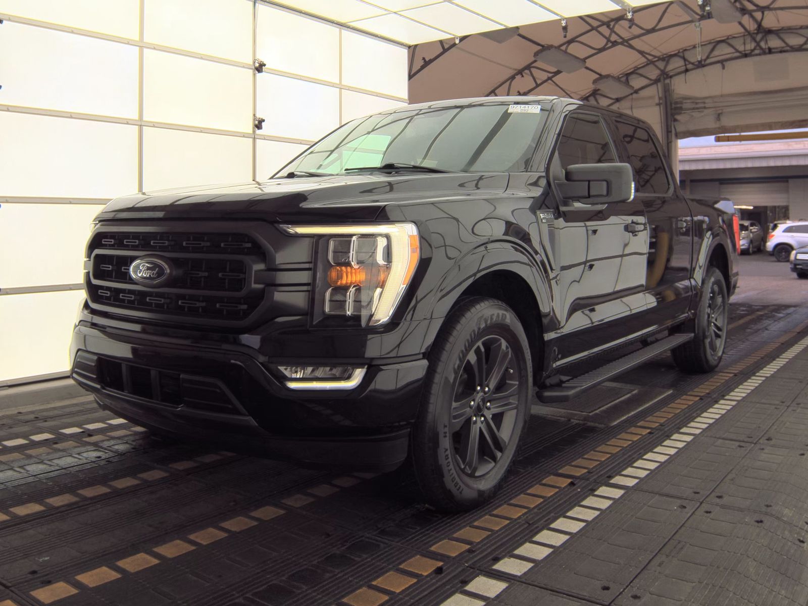 2023 Ford F-150 XLT FWD
