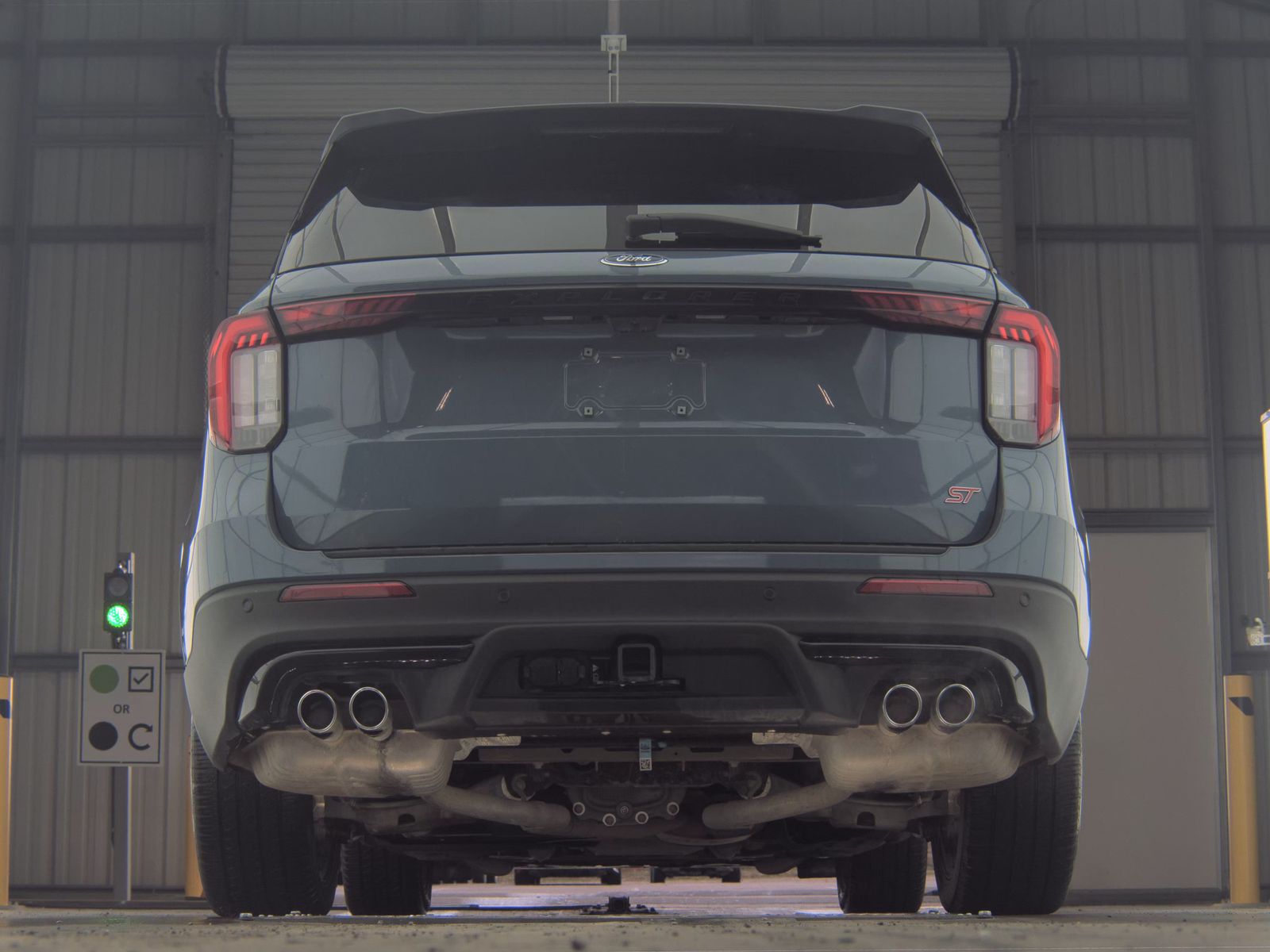 2025 Ford Explorer ST AWD