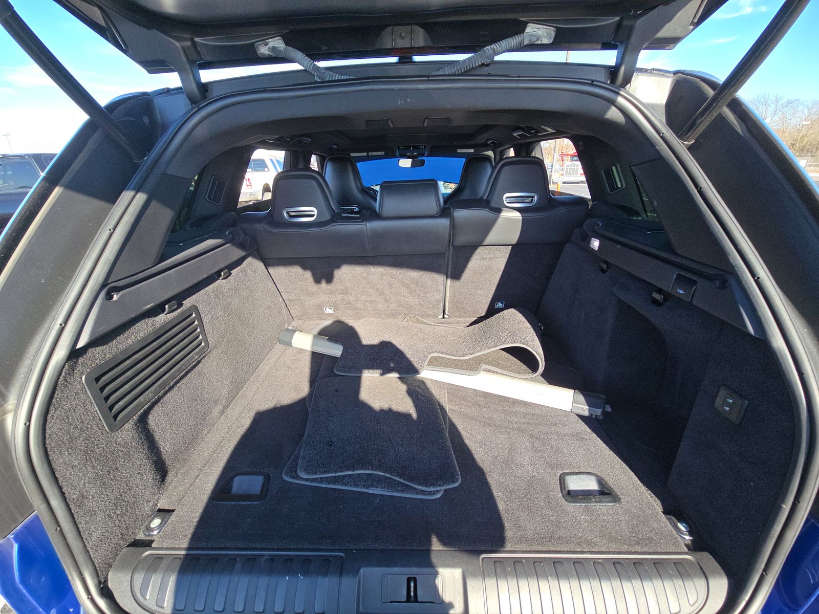 2019 Land Rover Range Rover Sport SVR AWD