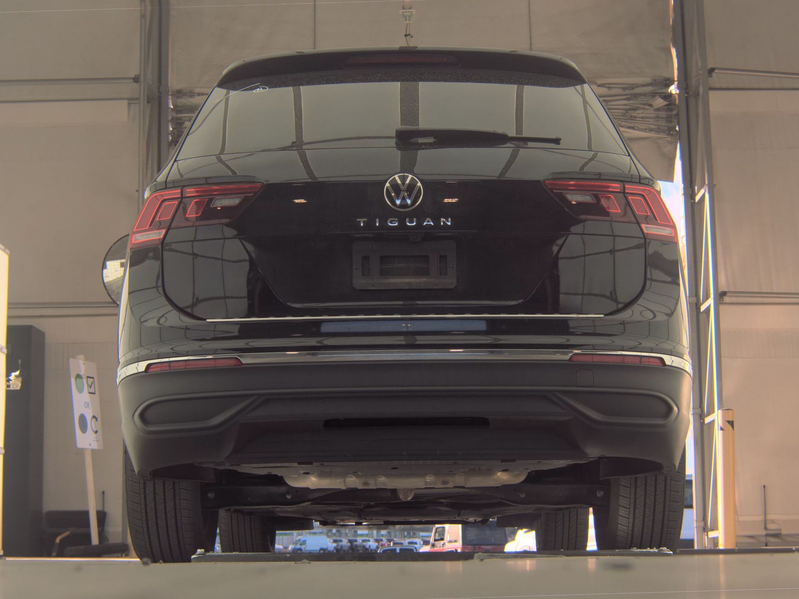 2024 Volkswagen Tiguan 2.0T Wolfsburg Edition FWD