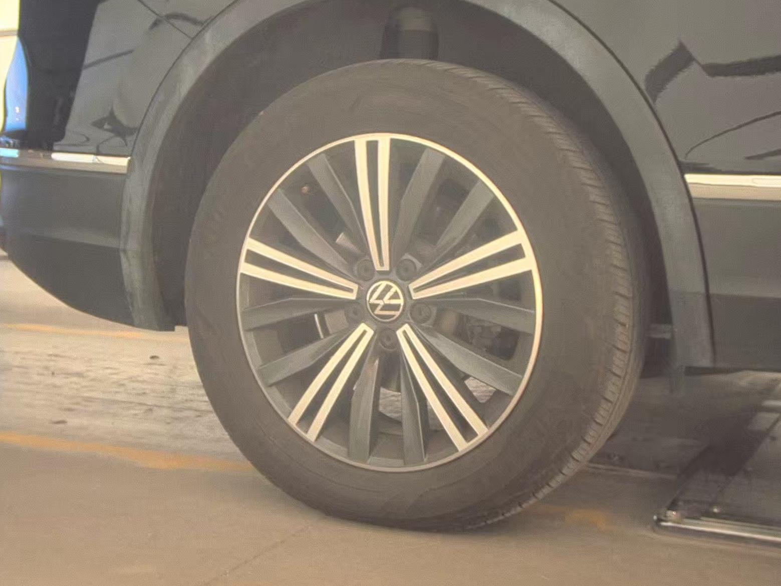 2024 Volkswagen Tiguan 2.0T Wolfsburg Edition FWD