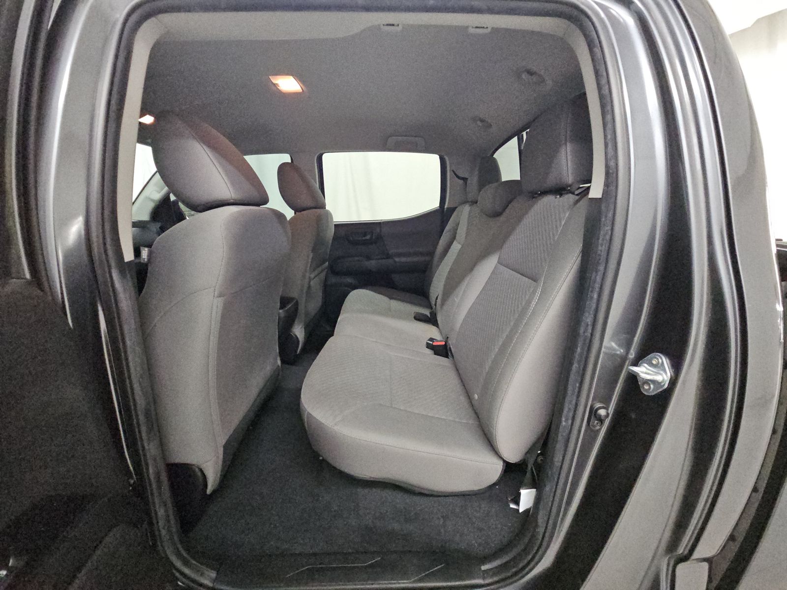 2022 Toyota Tacoma SR AWD