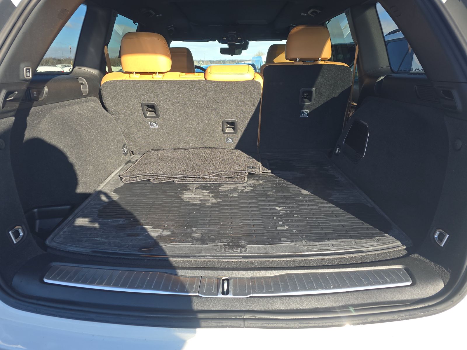 2023 Jeep Grand Cherokee Summit AWD