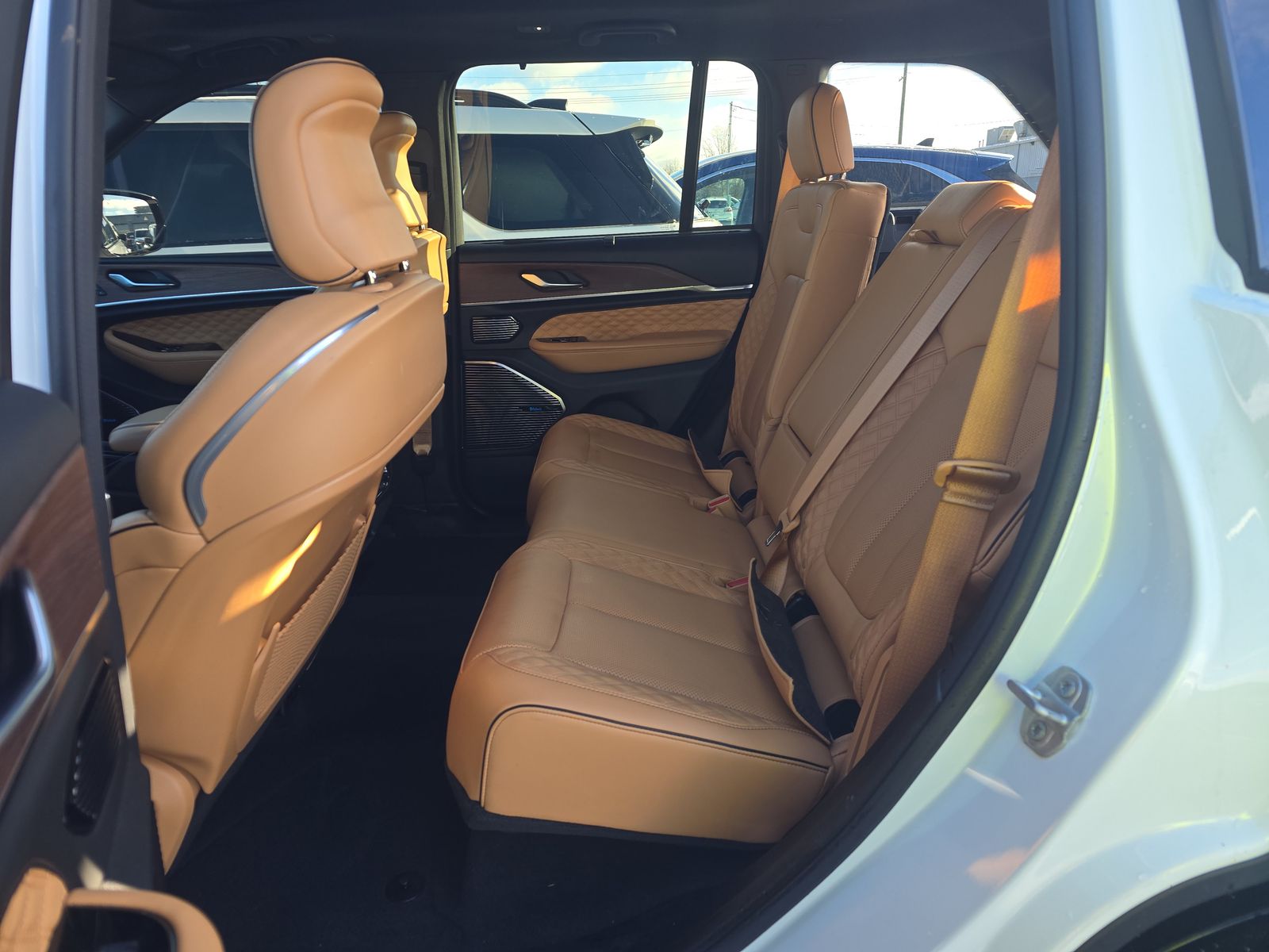 2023 Jeep Grand Cherokee Summit AWD