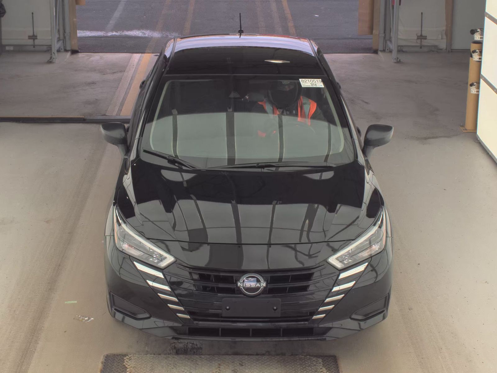 NISSAN VERSA - 3
