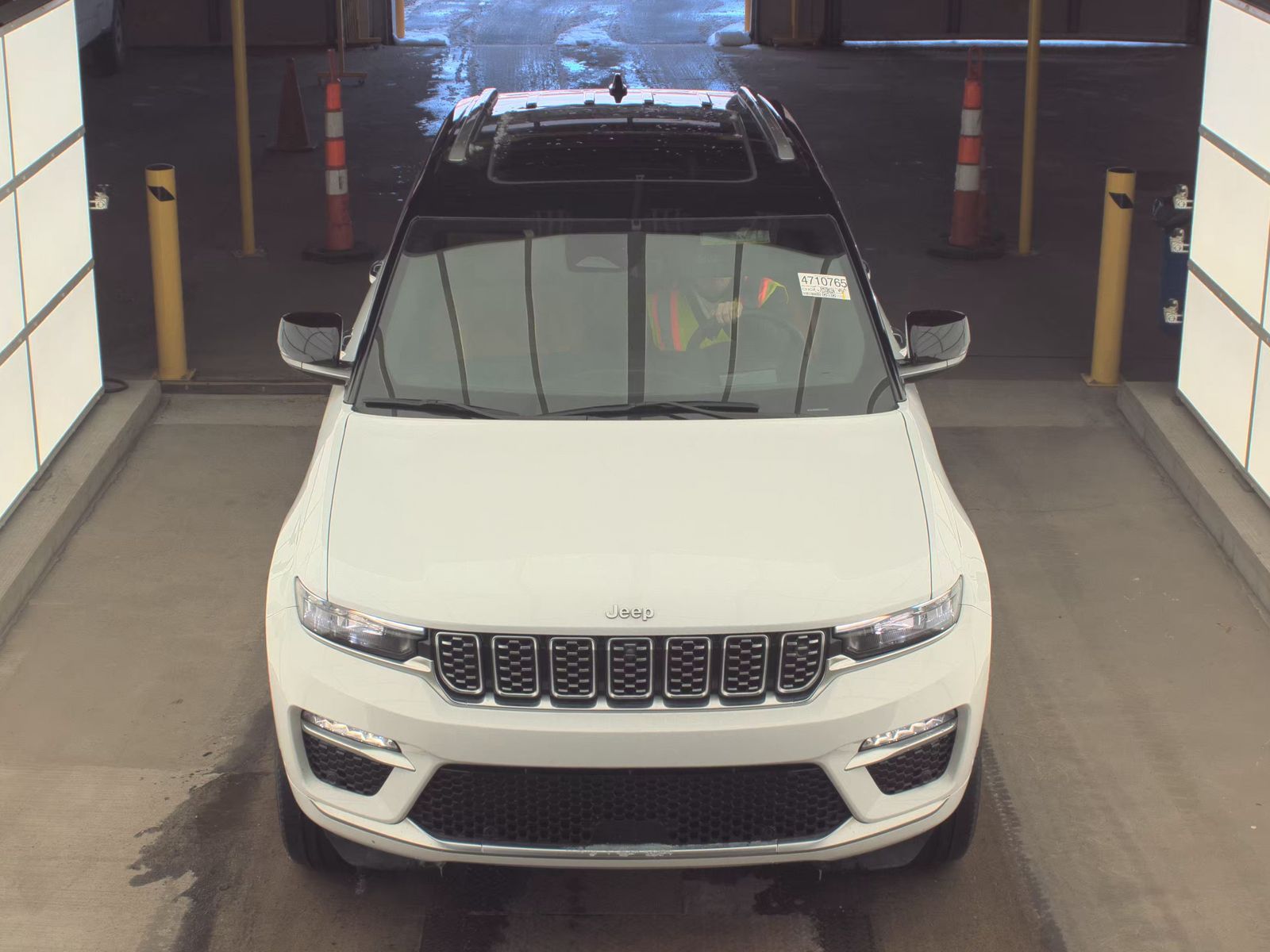 2023 Jeep Grand Cherokee Summit AWD