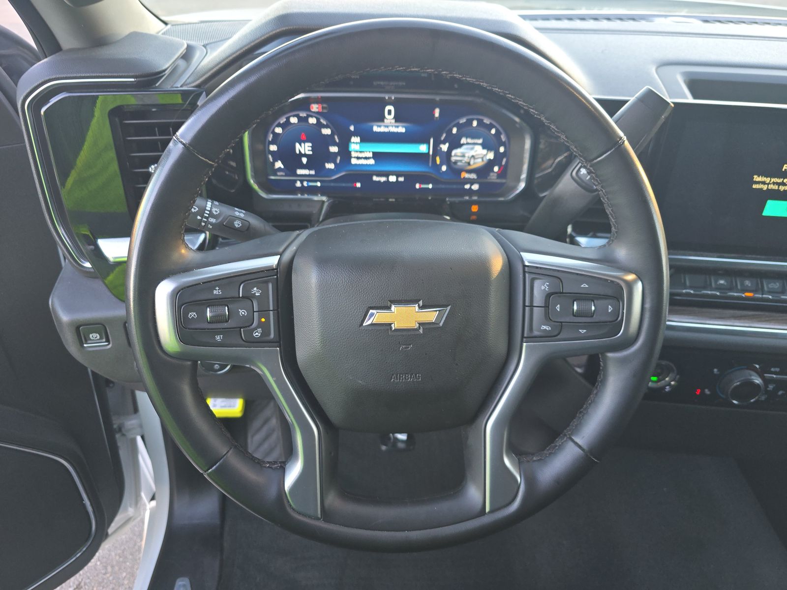 2024 Chevrolet Silverado 1500 LT AWD