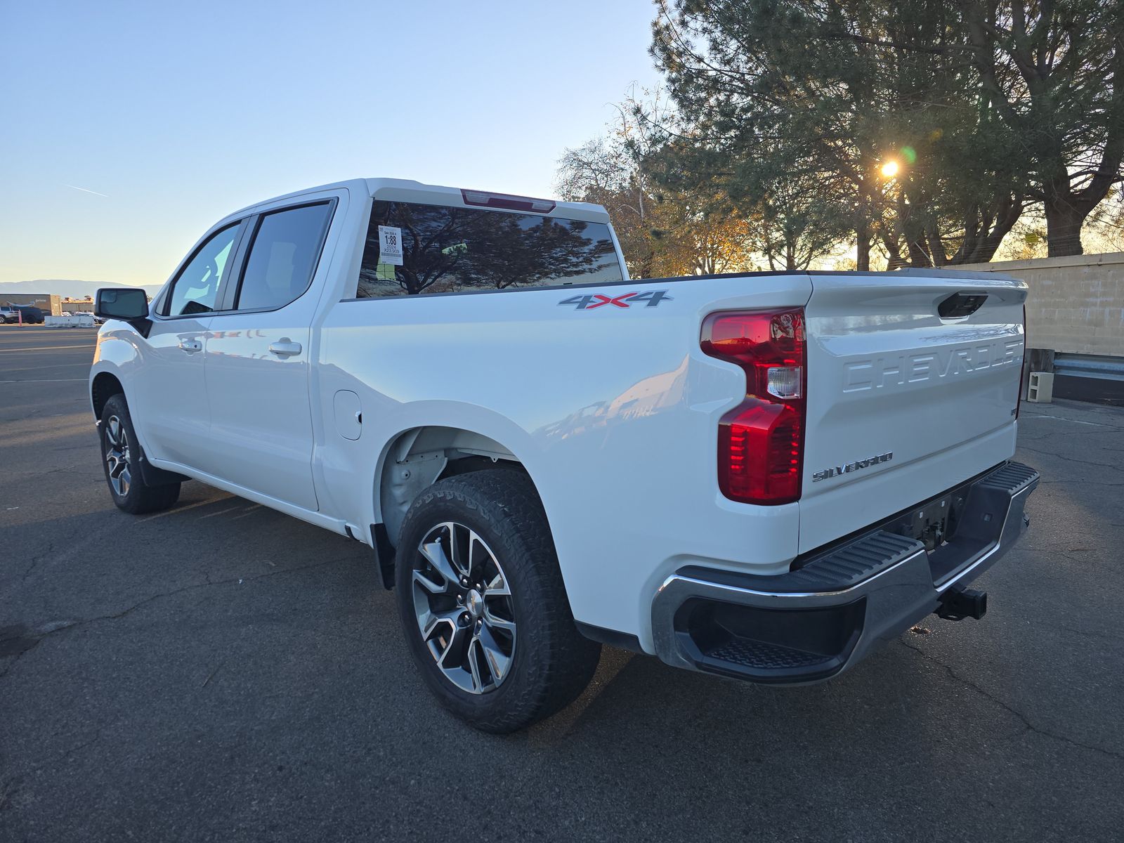 2024 Chevrolet Silverado 1500 LT AWD