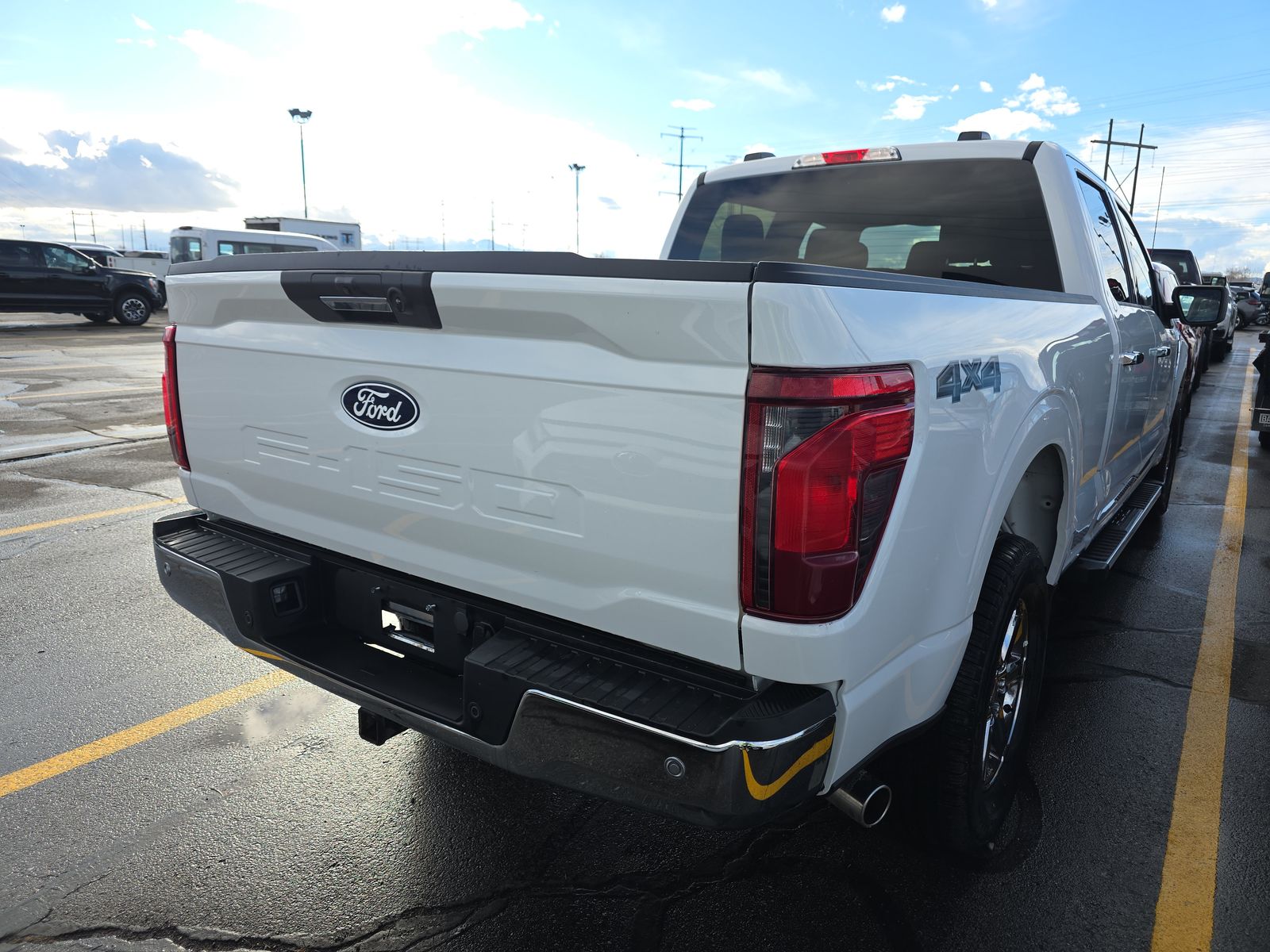 2024 Ford F-150 XLT AWD