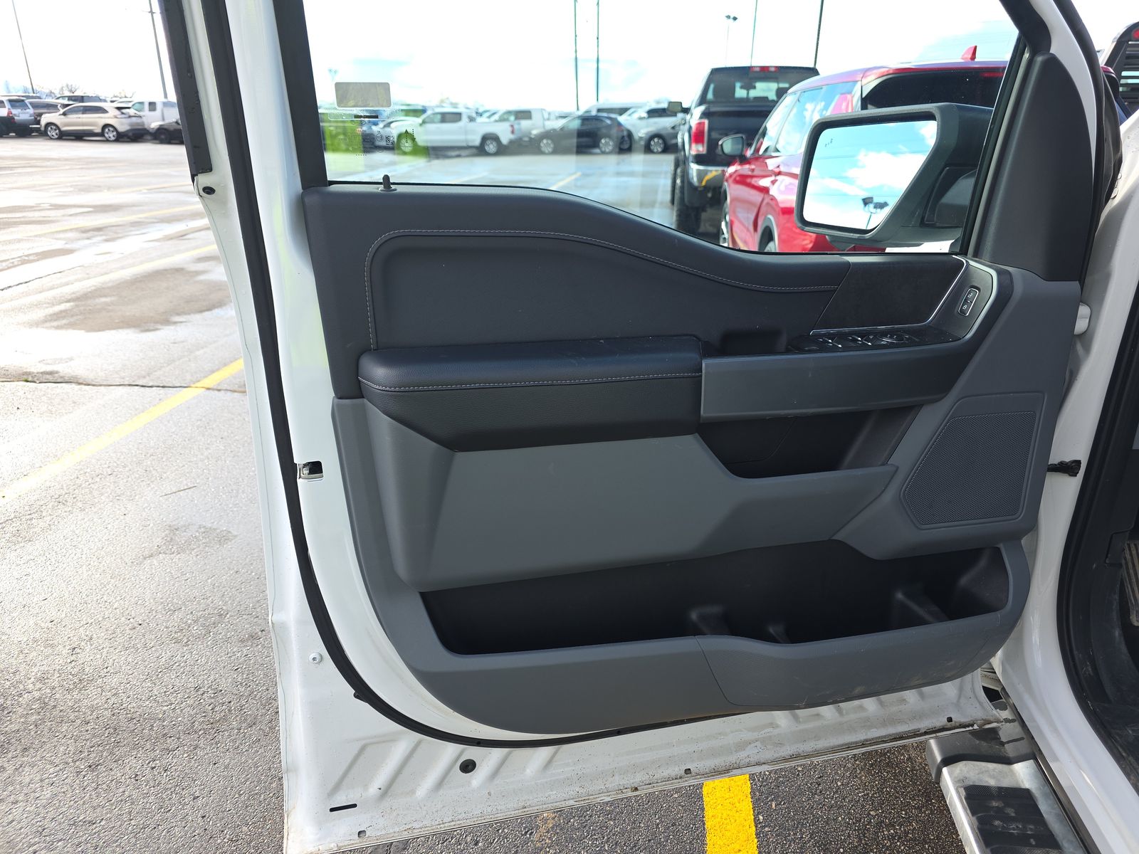 2024 Ford F-150 XLT AWD