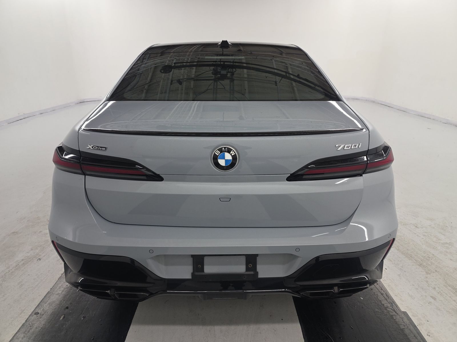 2023 BMW 7 Series 760i xDrive AWD