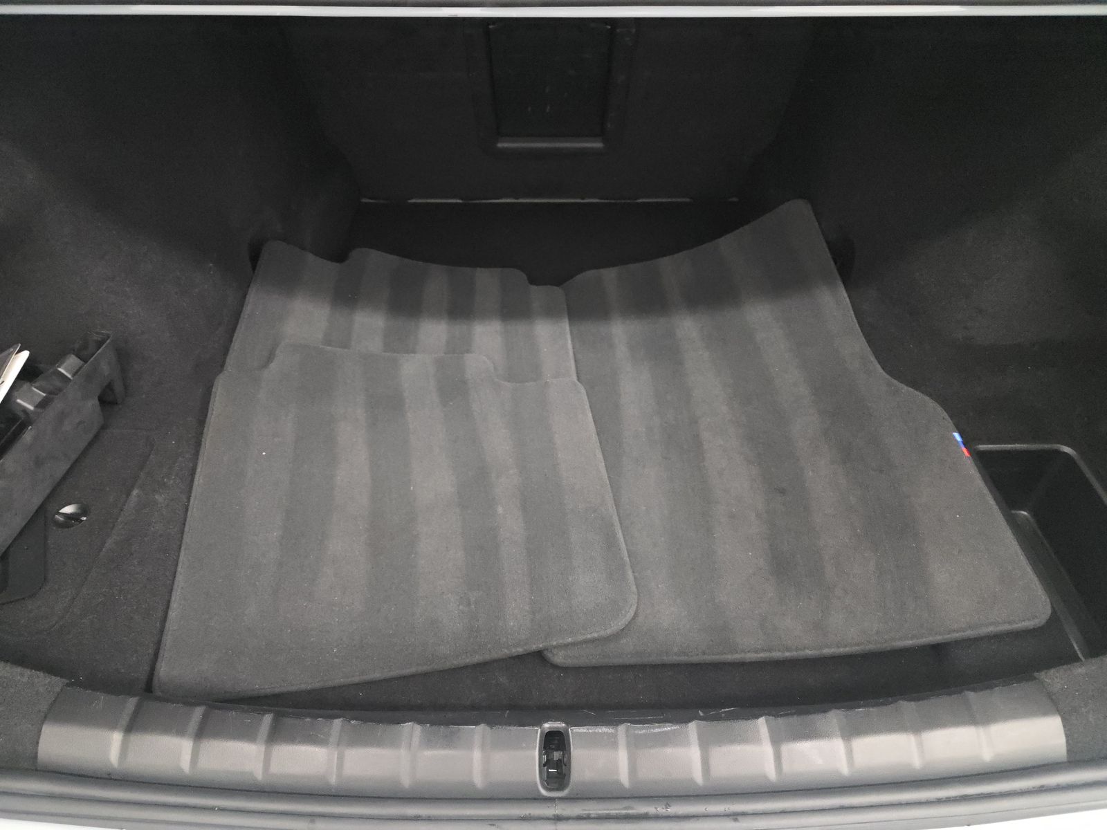 2023 BMW 7 Series 760i xDrive AWD