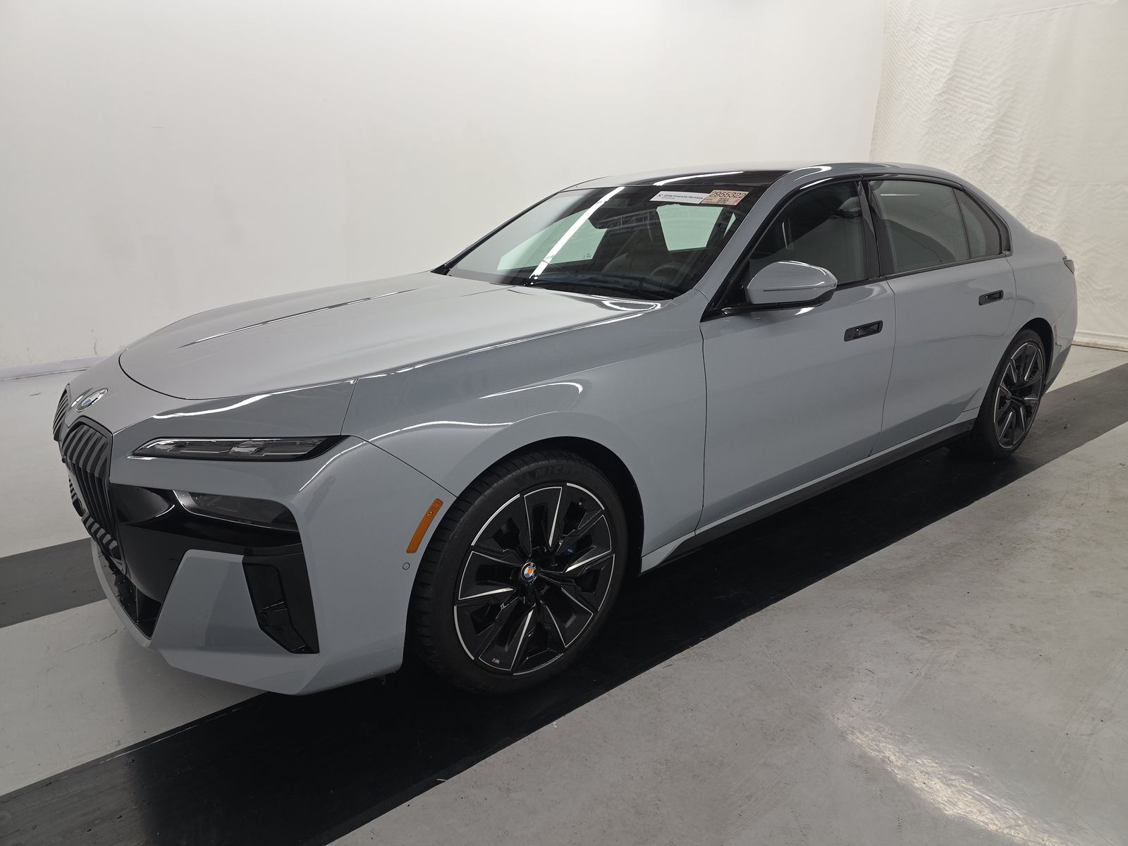 2023 BMW 7 Series 760i xDrive AWD