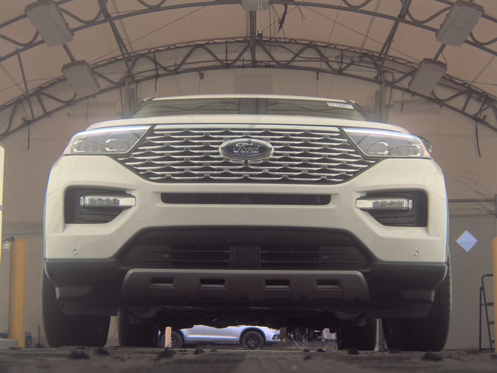 2023 Ford Explorer Hybrid Platinum AWD