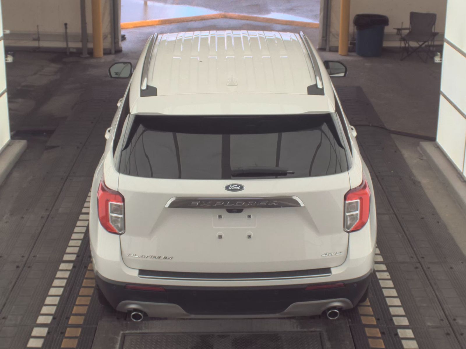 2023 Ford Explorer Hybrid Platinum AWD