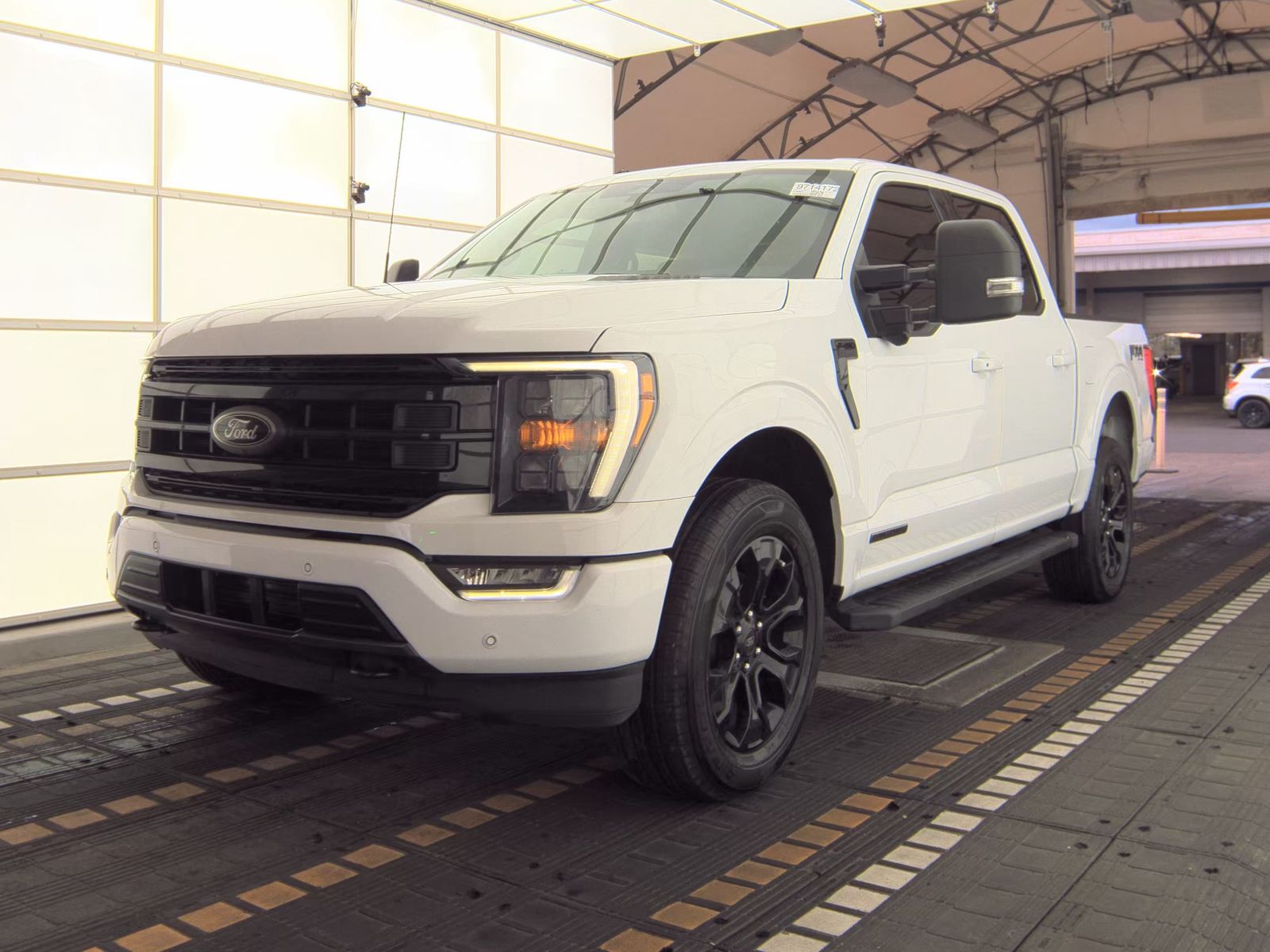 2023 Ford F-150 Hybrid XLT AWD