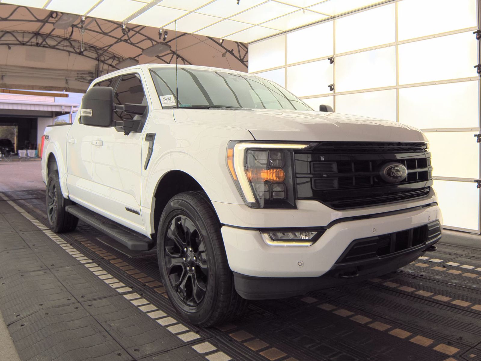 2023 Ford F-150 Hybrid XLT AWD