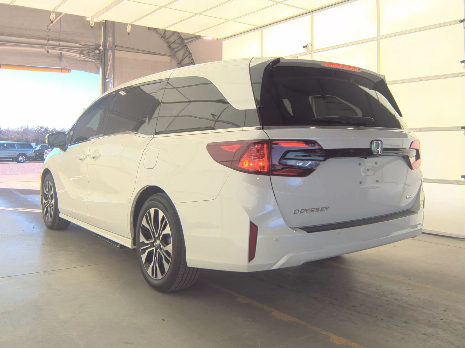 2025 Honda Odyssey Elite FWD