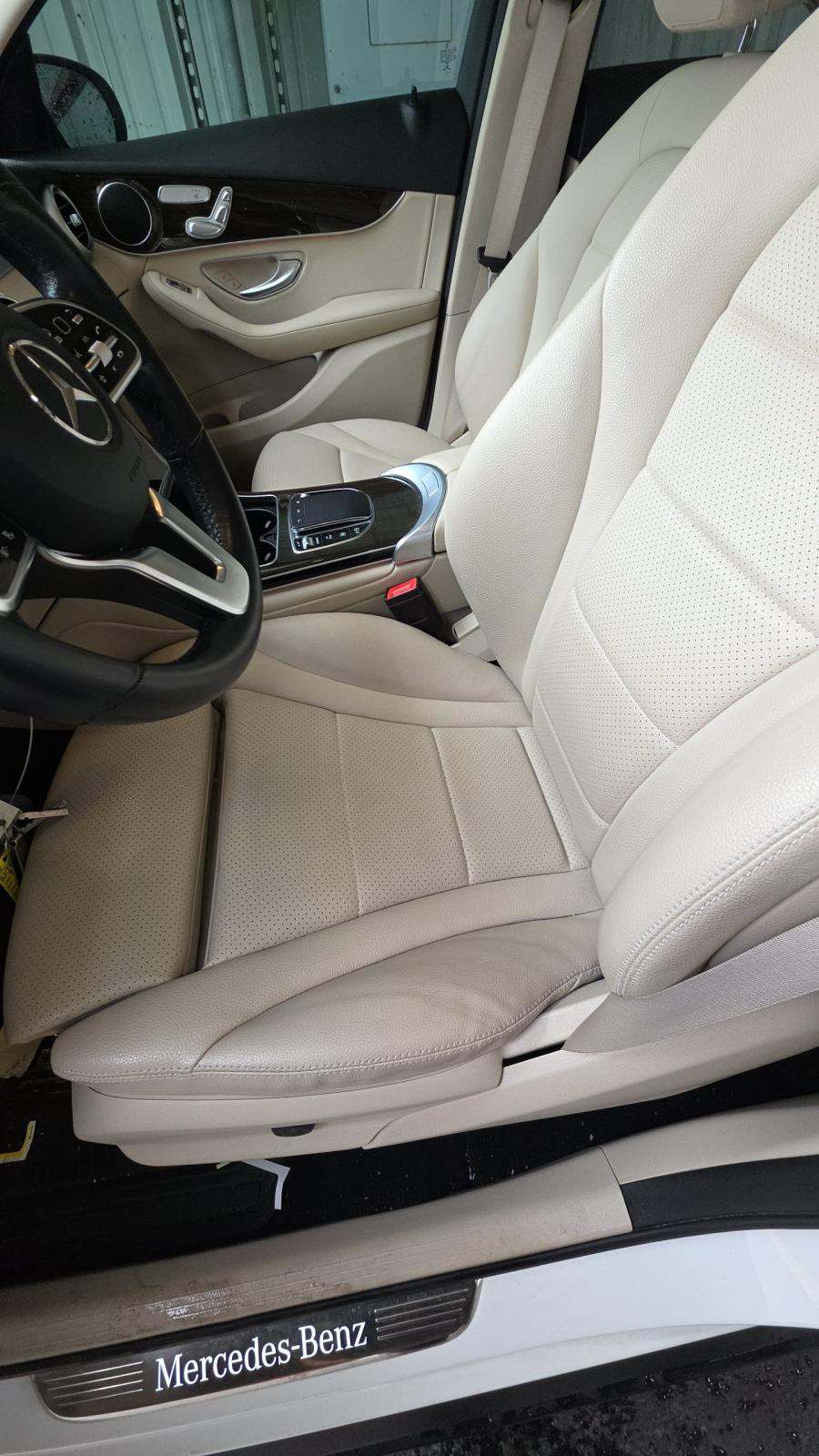 2022 Mercedes-Benz GLC GLC 300 AWD