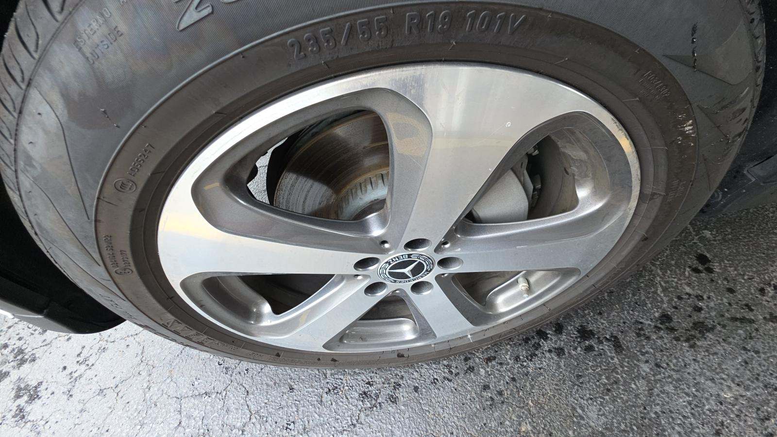 2022 Mercedes-Benz GLC GLC 300 AWD