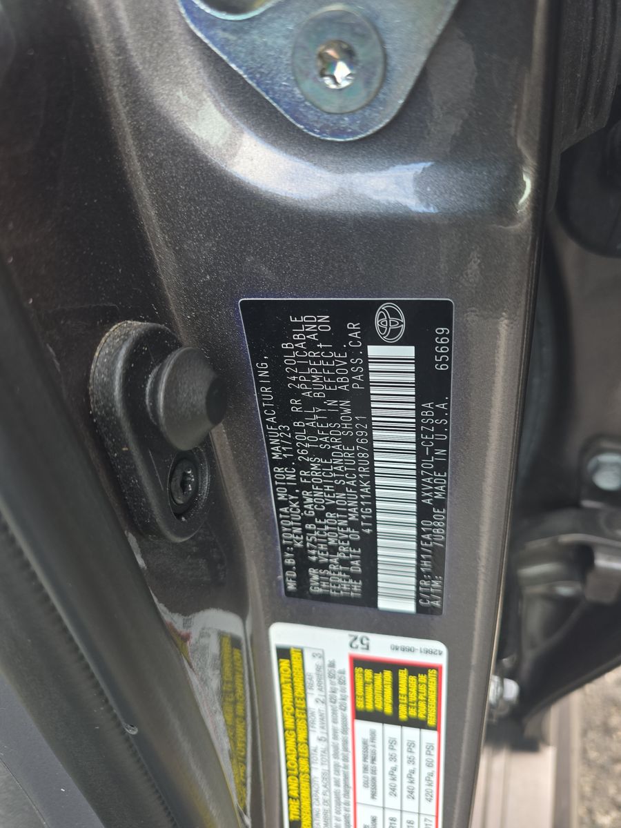 2024 Toyota Camry SE FWD