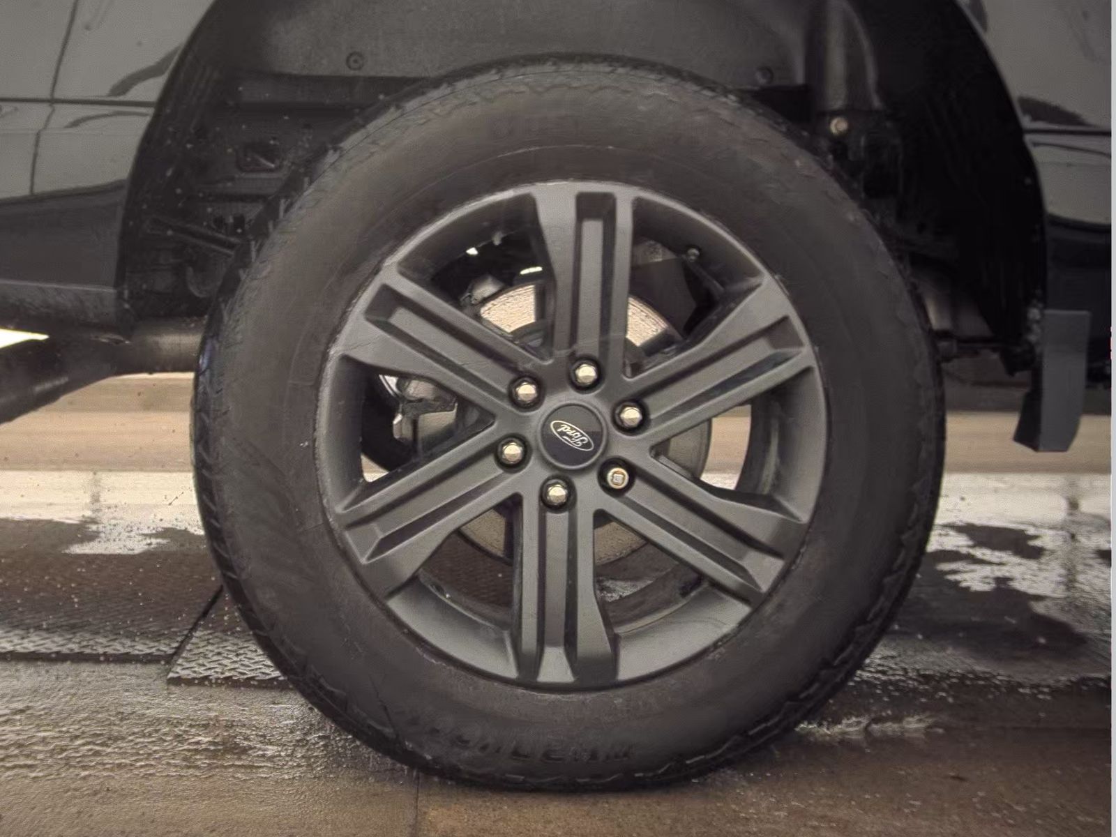 2023 Ford F-150 Hybrid Lariat AWD