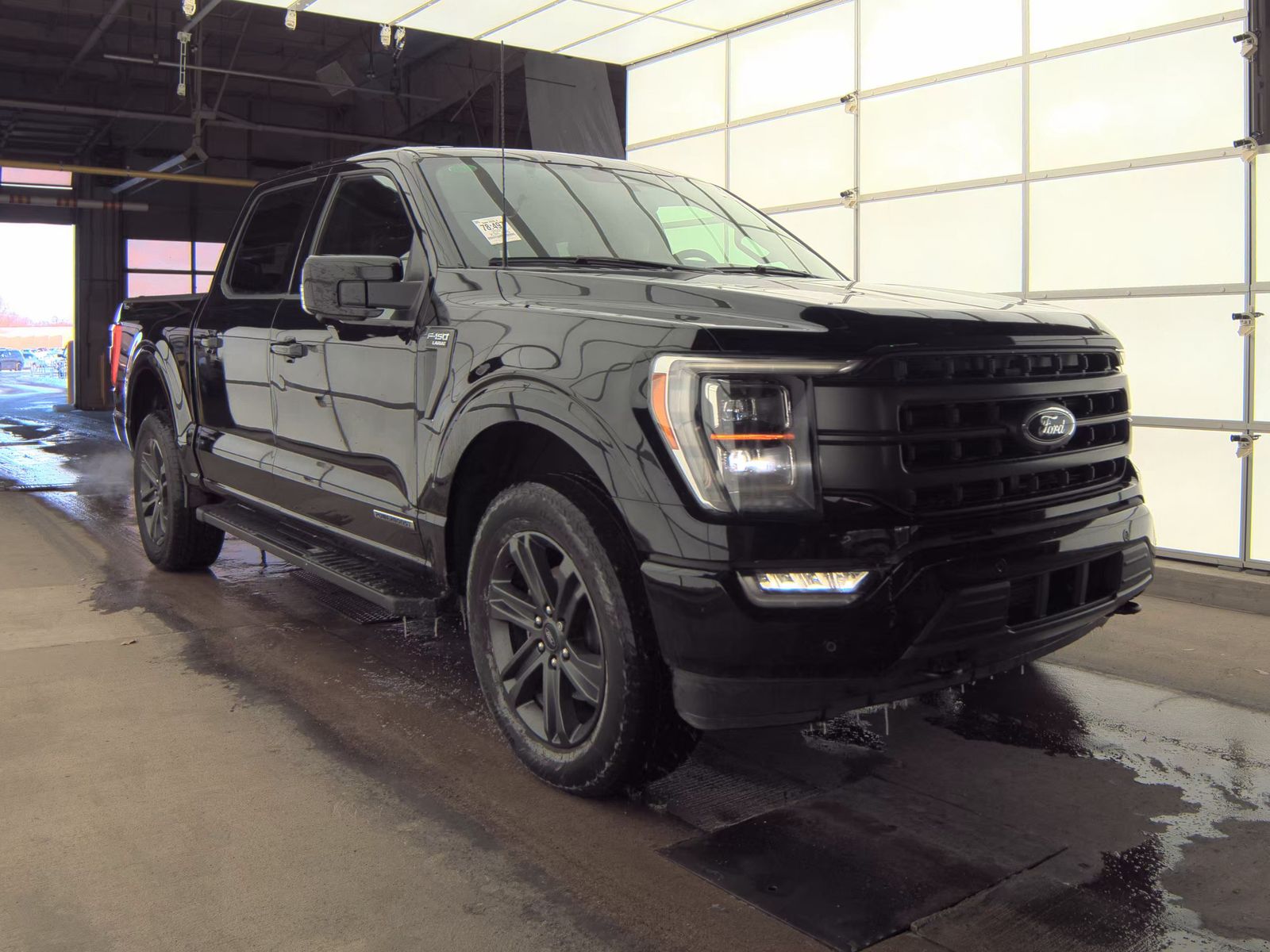 2023 Ford F-150 Hybrid Lariat AWD
