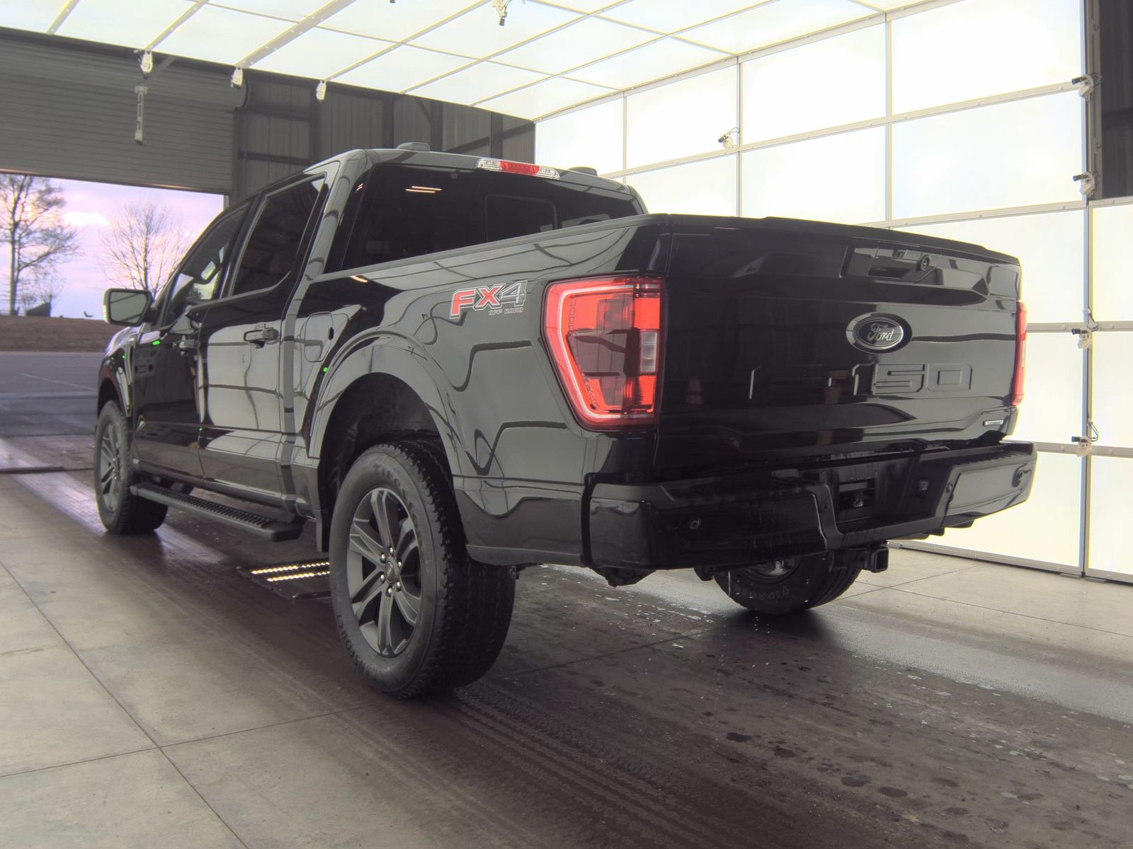 2023 Ford F-150 XLT AWD