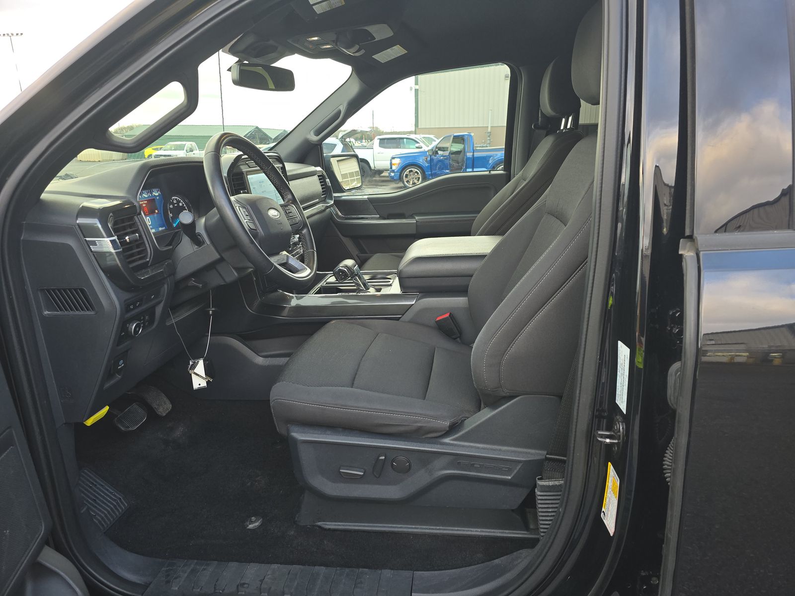 2023 Ford F-150 XLT AWD