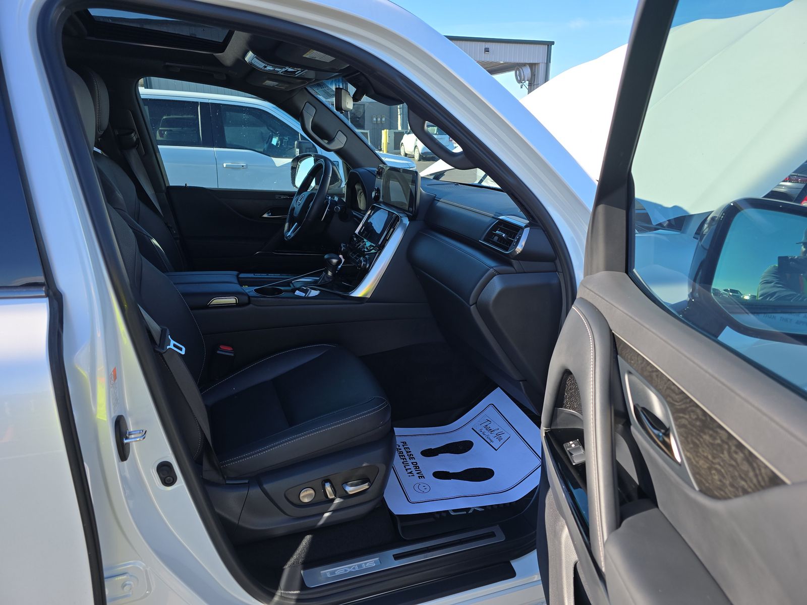 2025 Lexus LX LX 600 Luxury AWD