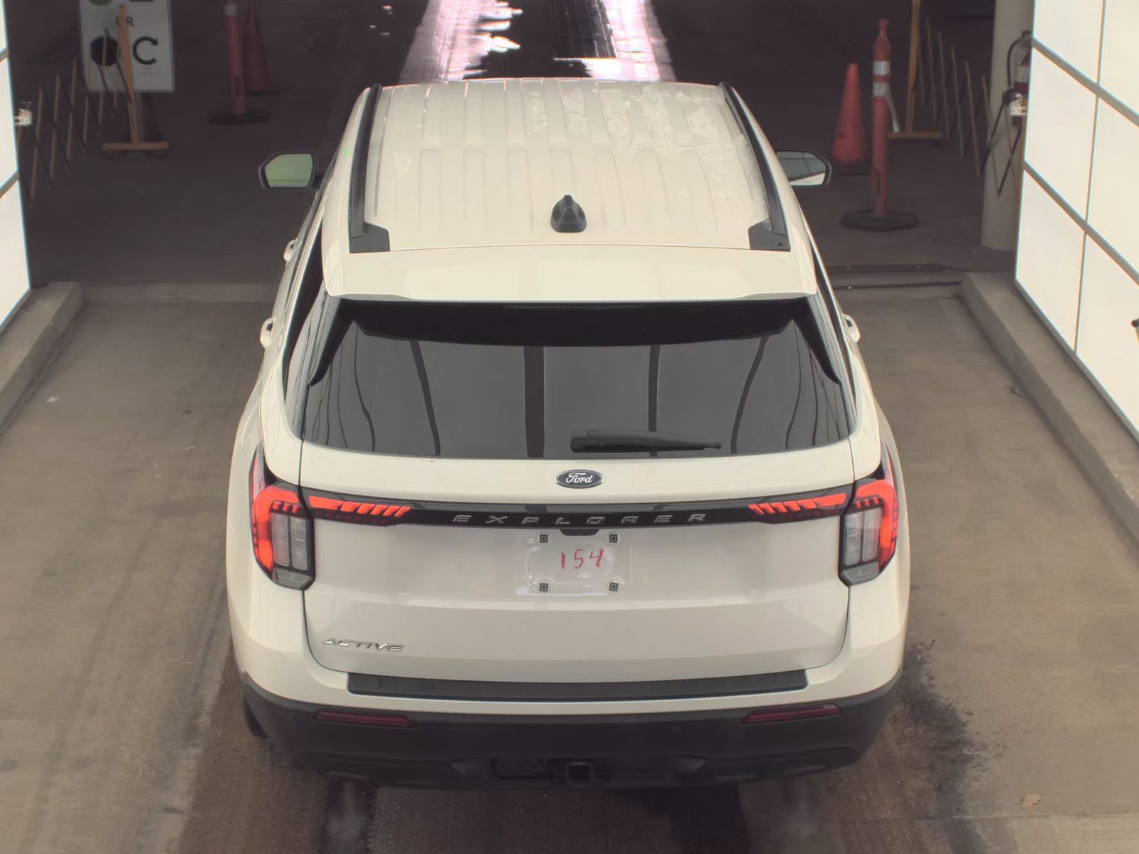 2025 Ford Explorer Active RWD