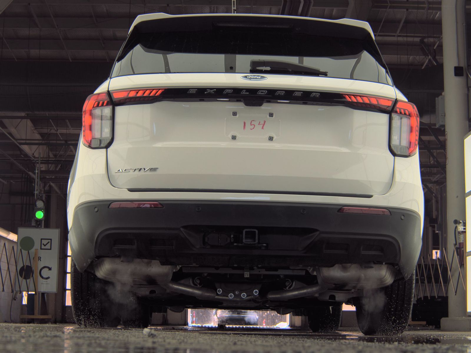 2025 Ford Explorer Active RWD