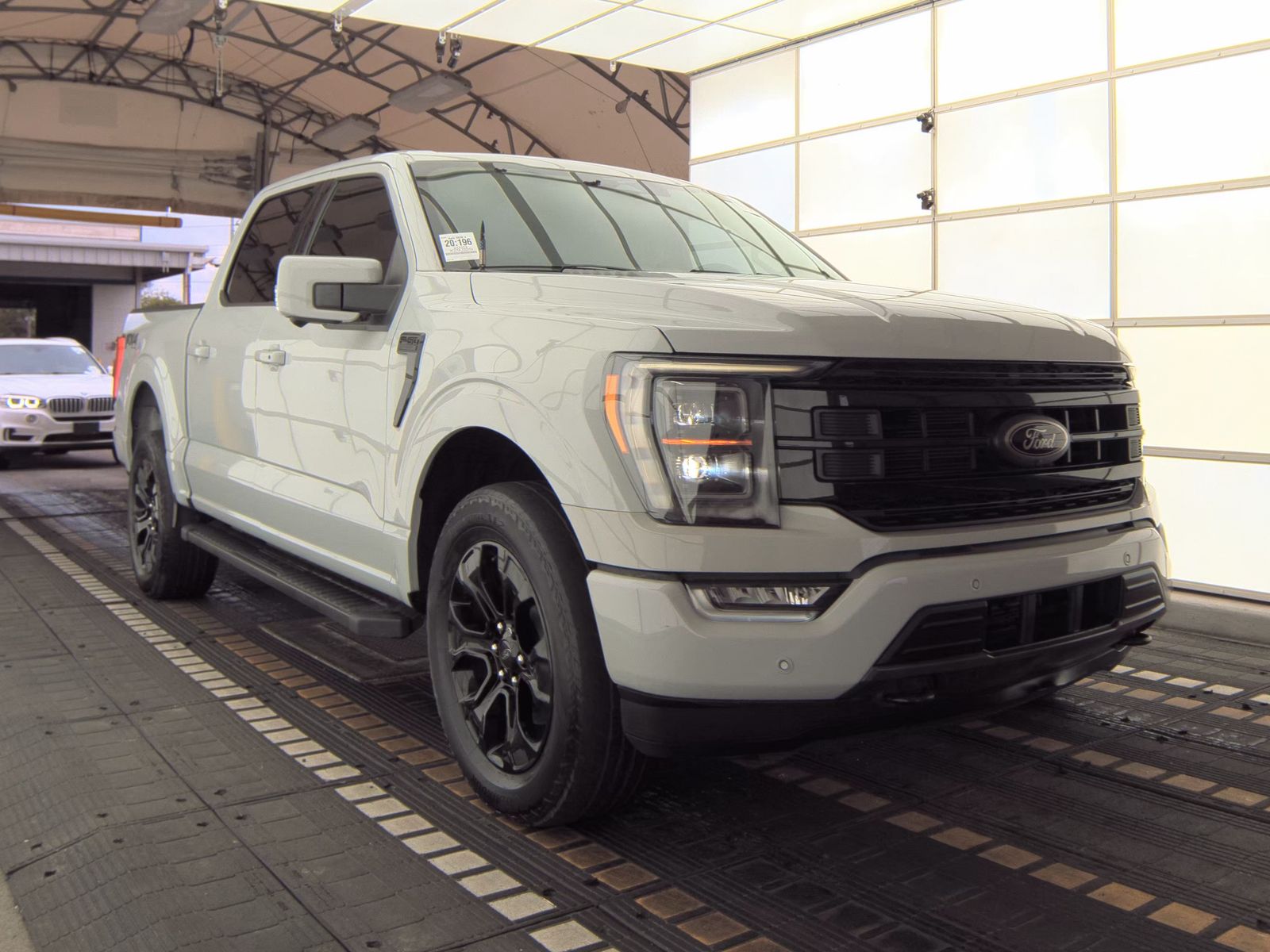 2023 Ford F-150 Lariat AWD