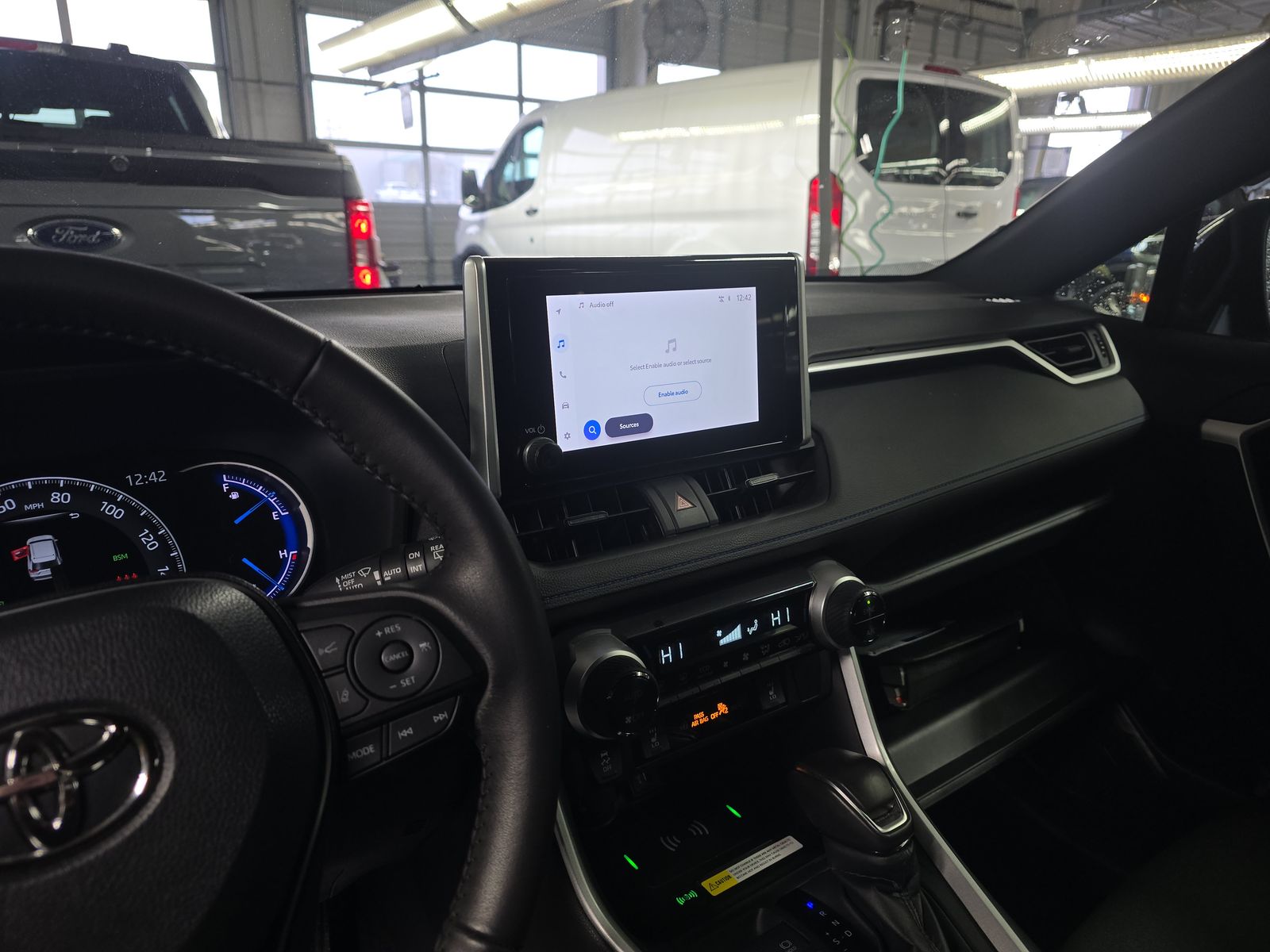 2024 Toyota RAV4 Hybrid SE AWD