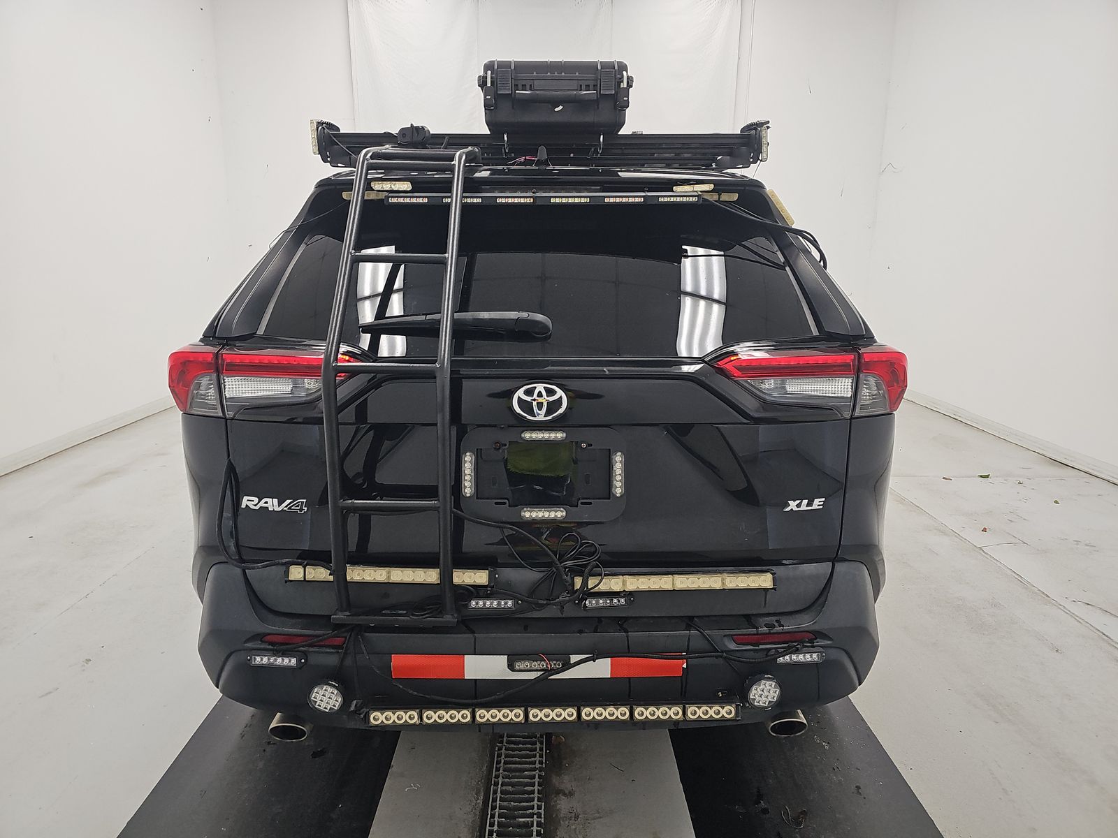 2021 Toyota RAV4 XLE FWD