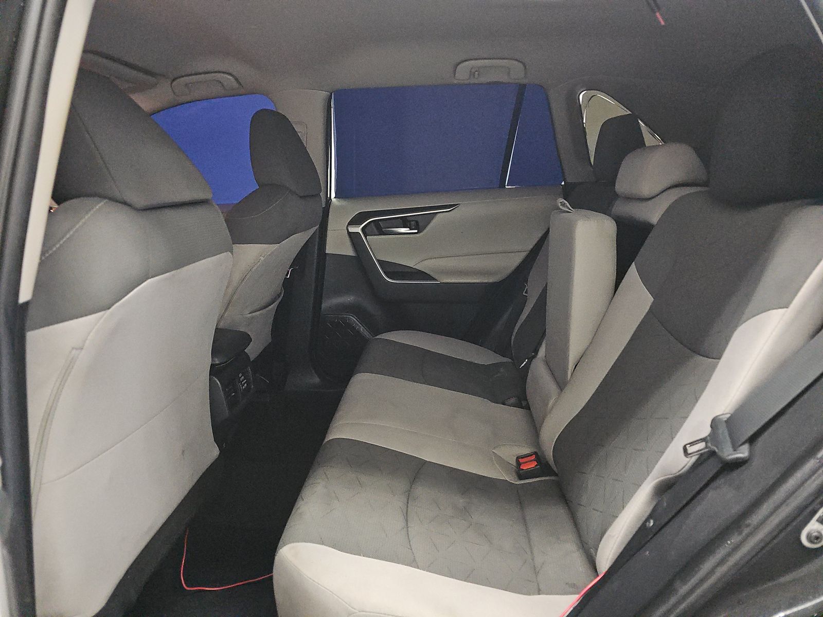 2021 Toyota RAV4 XLE FWD