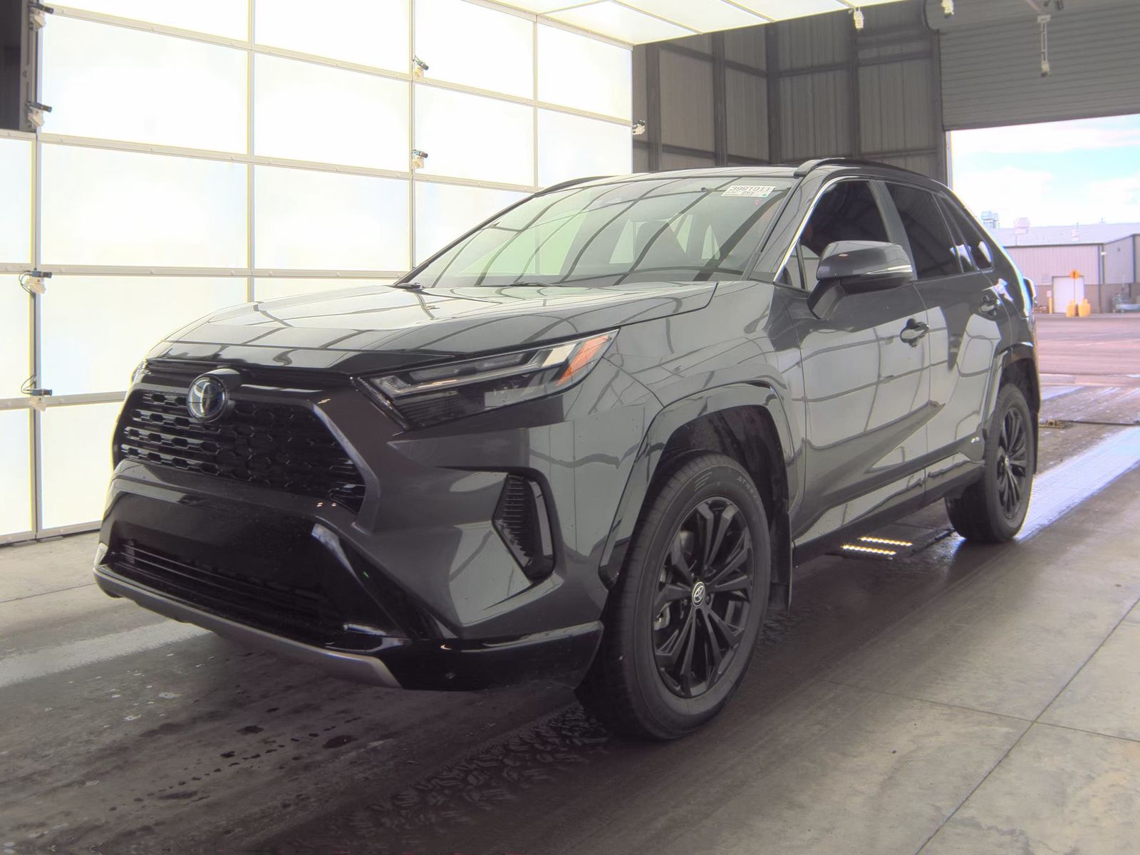 2024 Toyota RAV4 Hybrid SE AWD