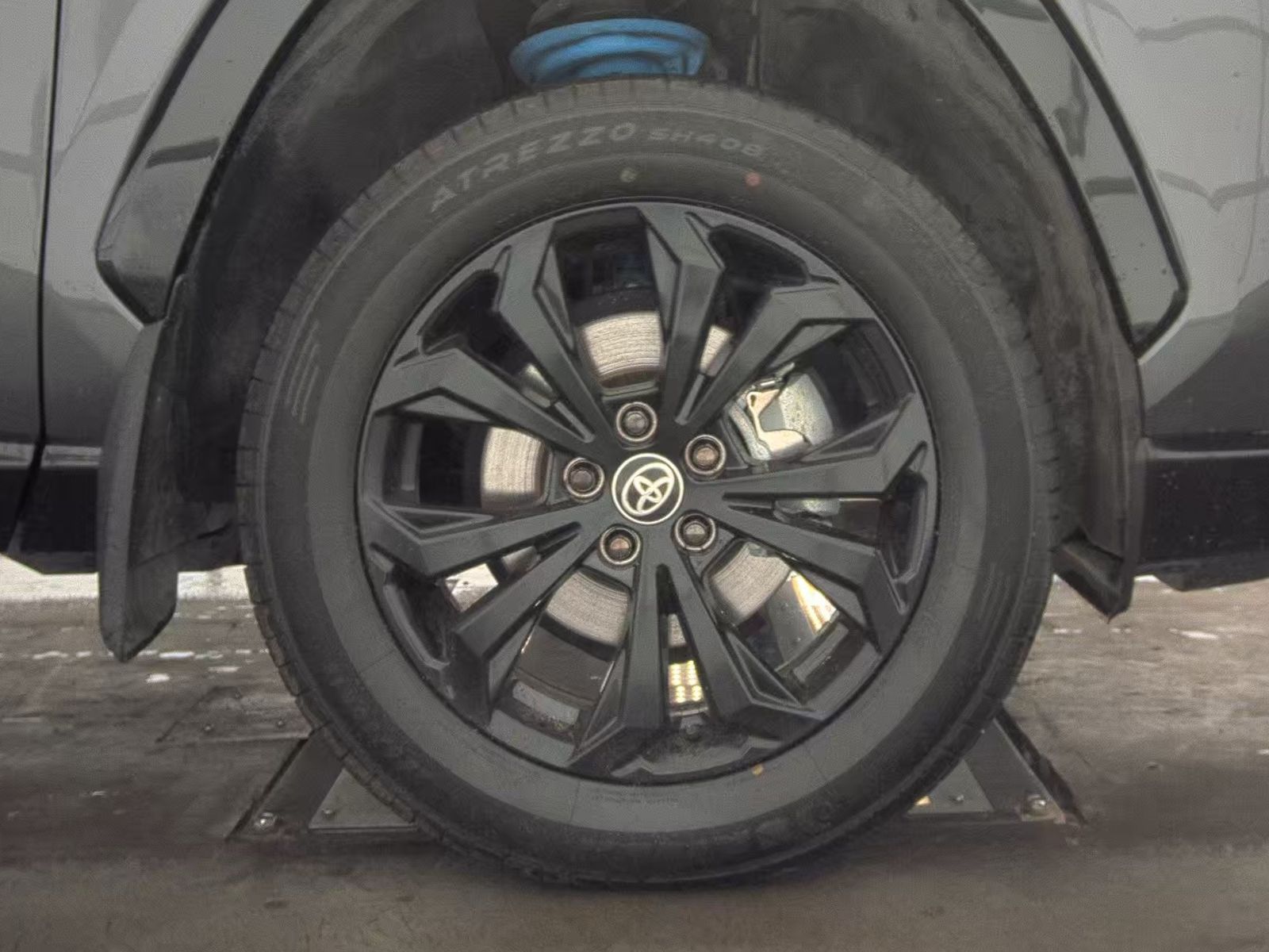 2024 Toyota RAV4 Hybrid SE AWD