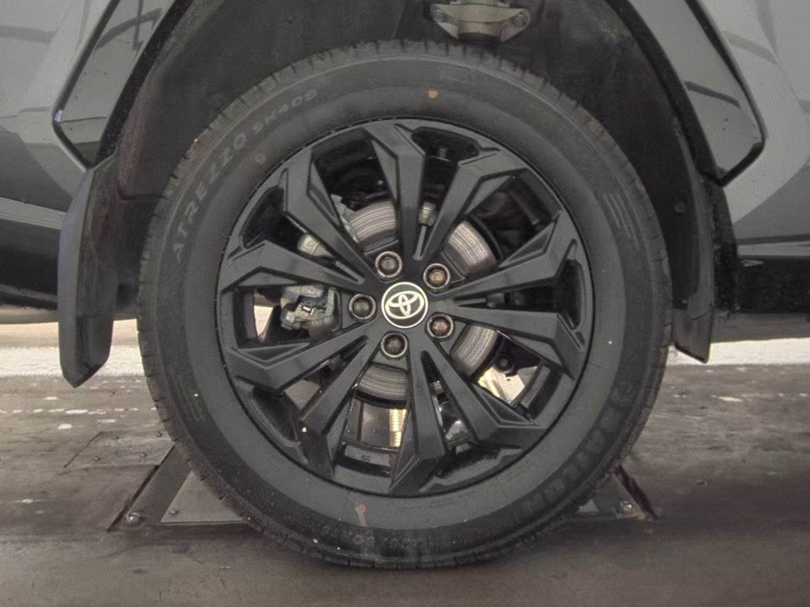 2024 Toyota RAV4 Hybrid SE AWD