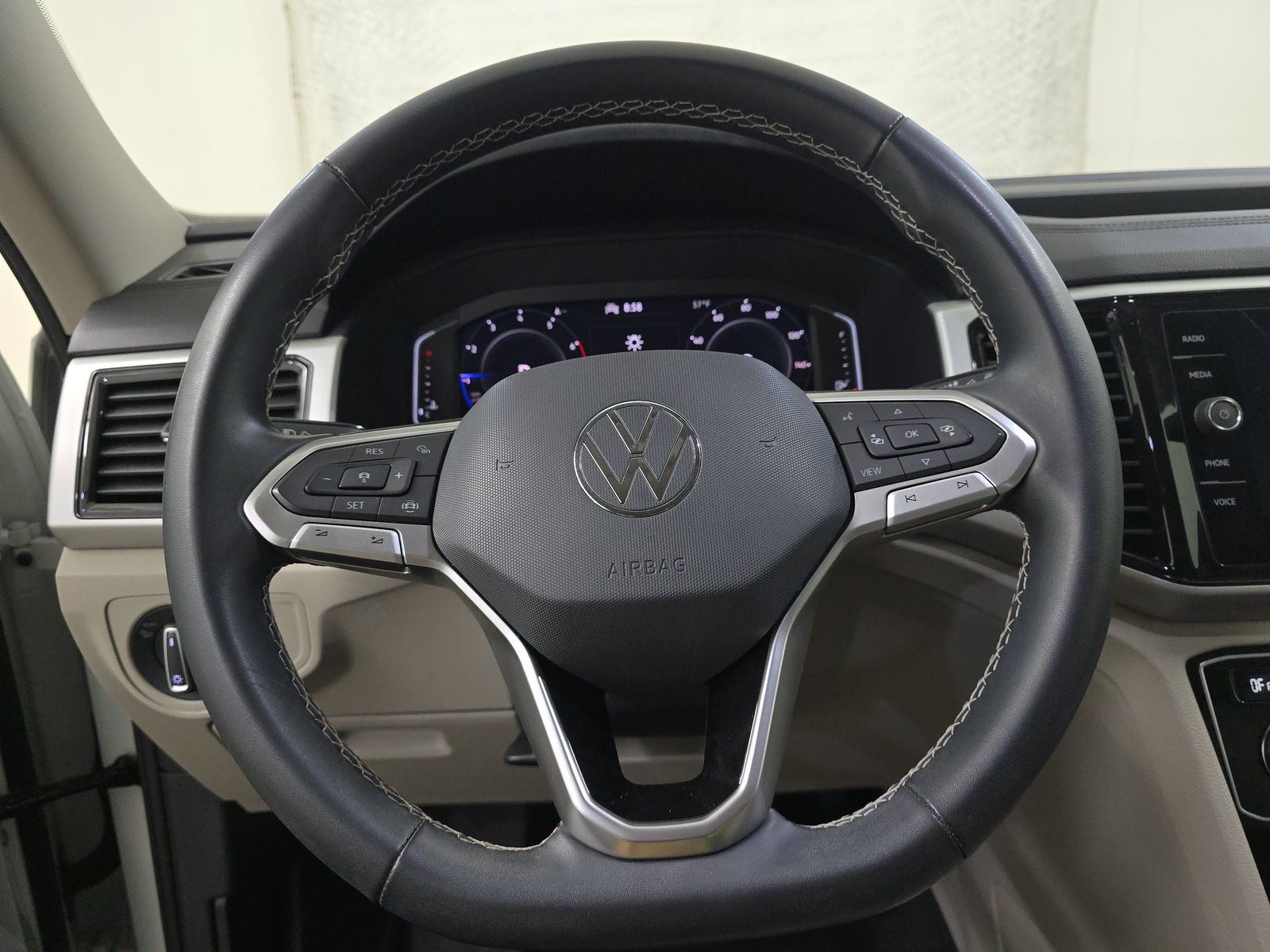 2022 Volkswagen Atlas 2.0T SE FWD