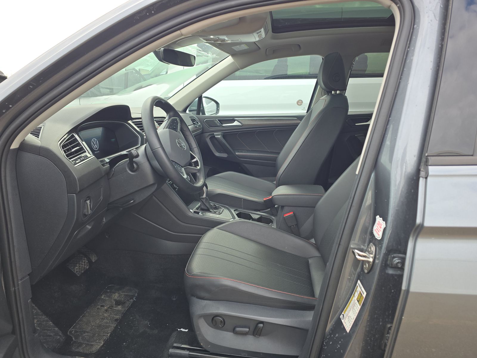 2024 Volkswagen Tiguan 2.0T Wolfsburg Edition FWD