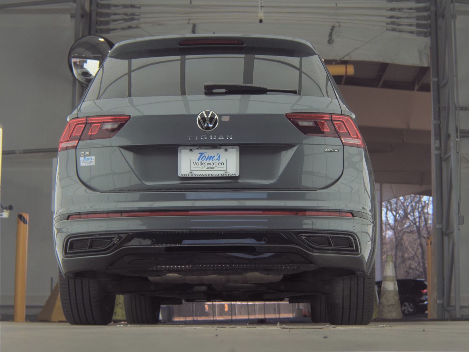 2024 Volkswagen Tiguan 2.0T SE R-Line Black AWD