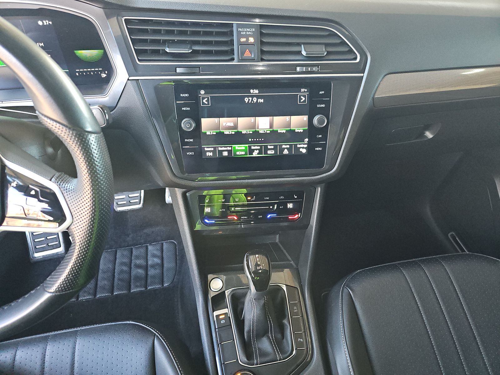 2024 Volkswagen Tiguan 2.0T SE R-Line Black AWD