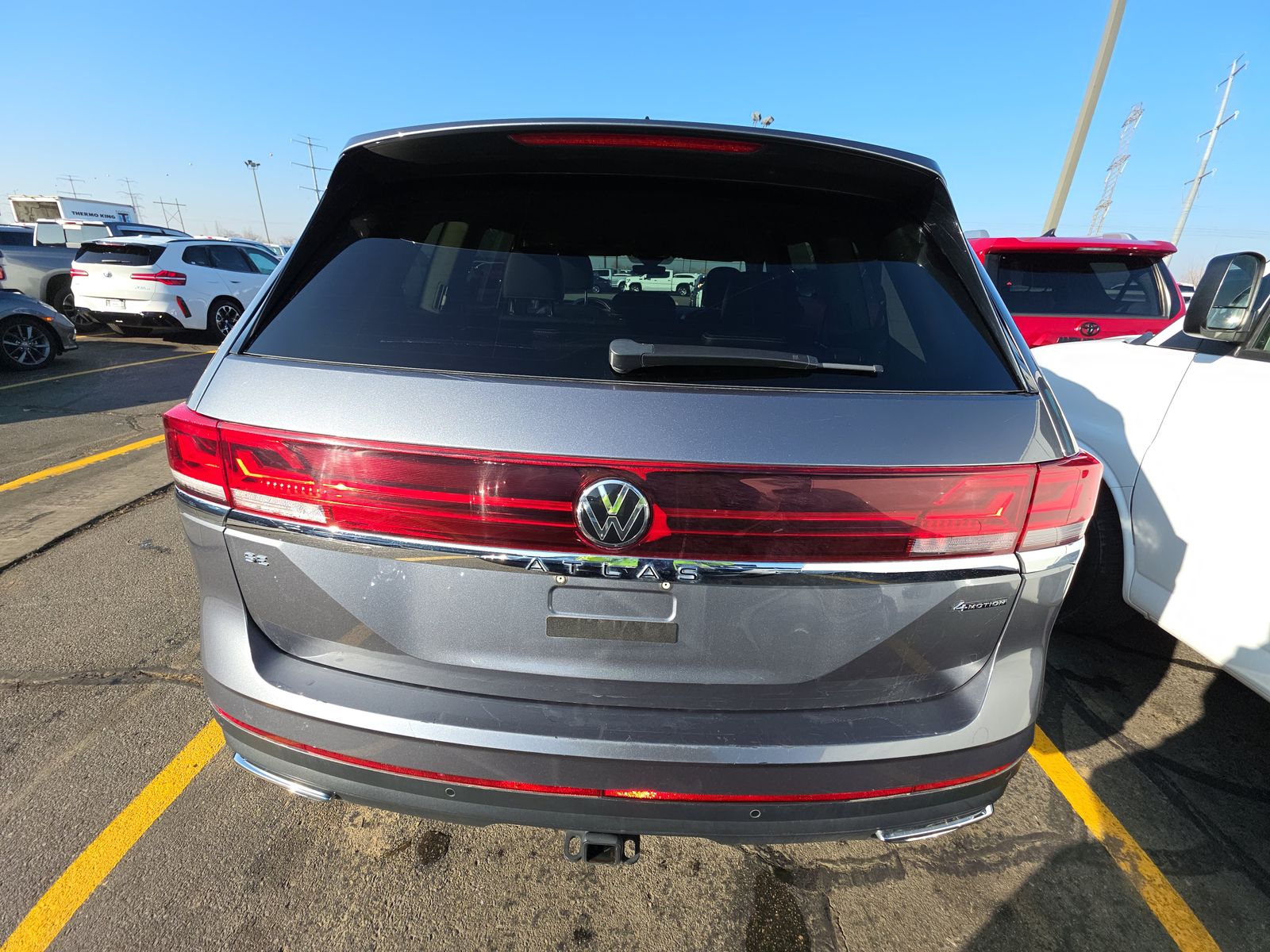 2024 Volkswagen Atlas 2.0T SE AWD